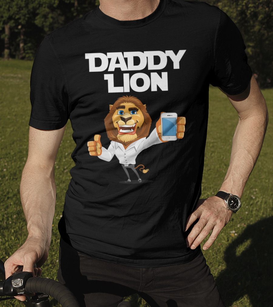 Daddy Lion Daddy Dad Lion Thumbs Up Smartphone T-Shirt