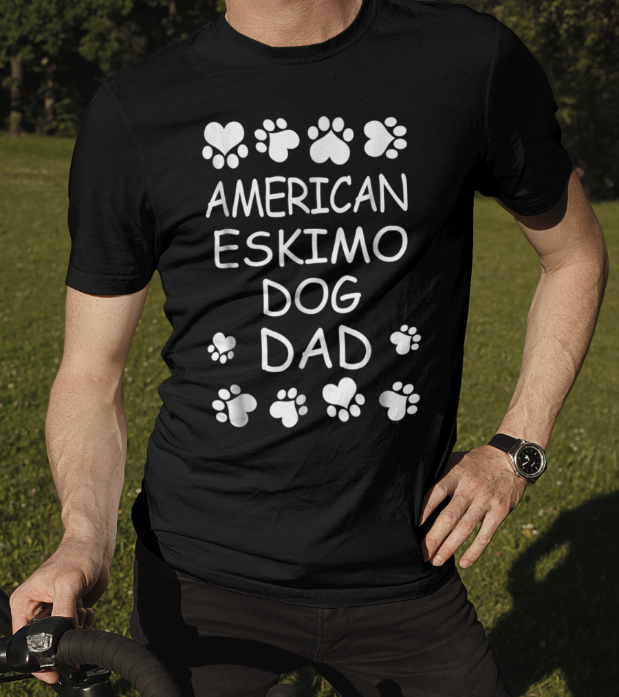American Eskimo Dog Dad Paw Print Hearts T-Shirt