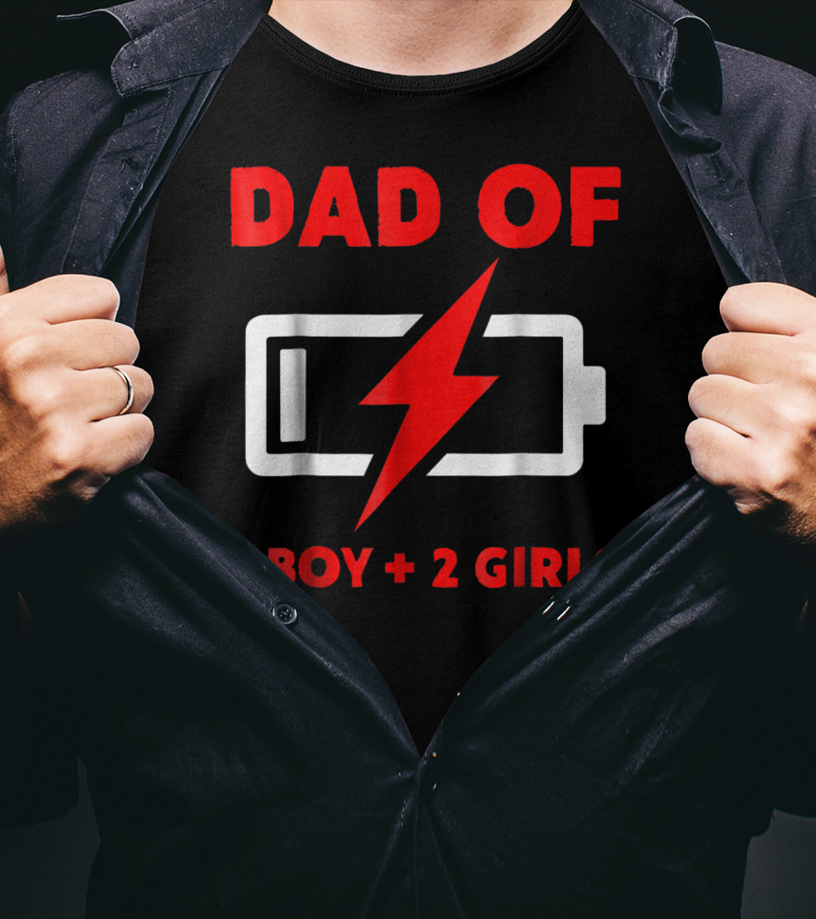 Dad Of 1 Boy 2 Girls Low Battery Symbol Father's Day T-Shirt