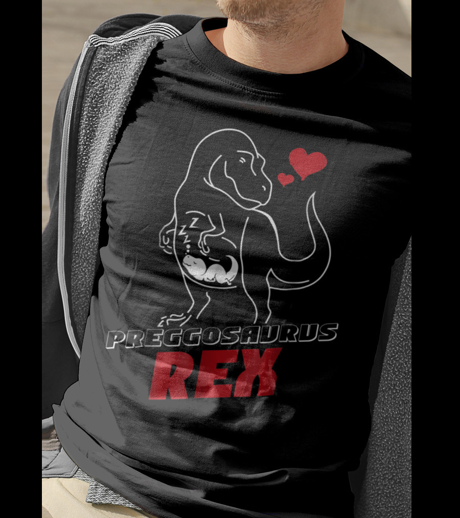 Preggosaurus Rex Funny Pregnancy Dinosaur With Hearts T-Shirt