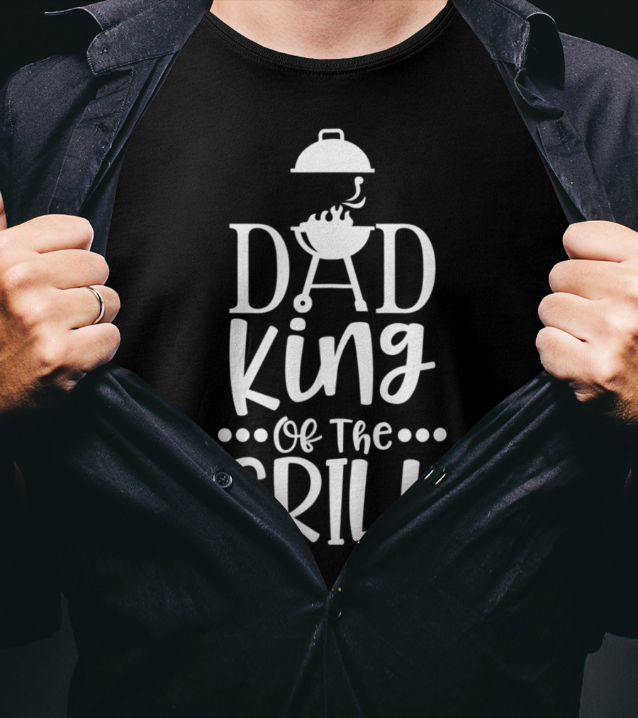 Dad King Of The Grill BBQ Master Grilling Chef T-Shirt