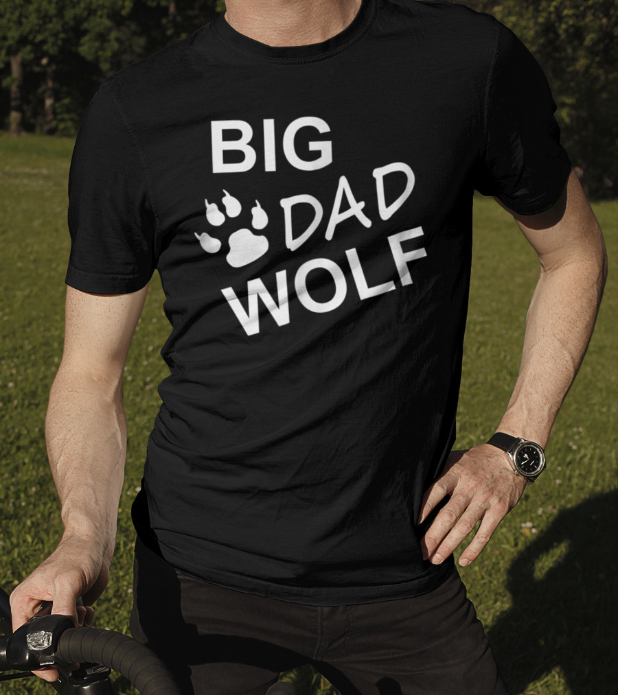 BIG DAD WOLF Paw Prints T-Shirt