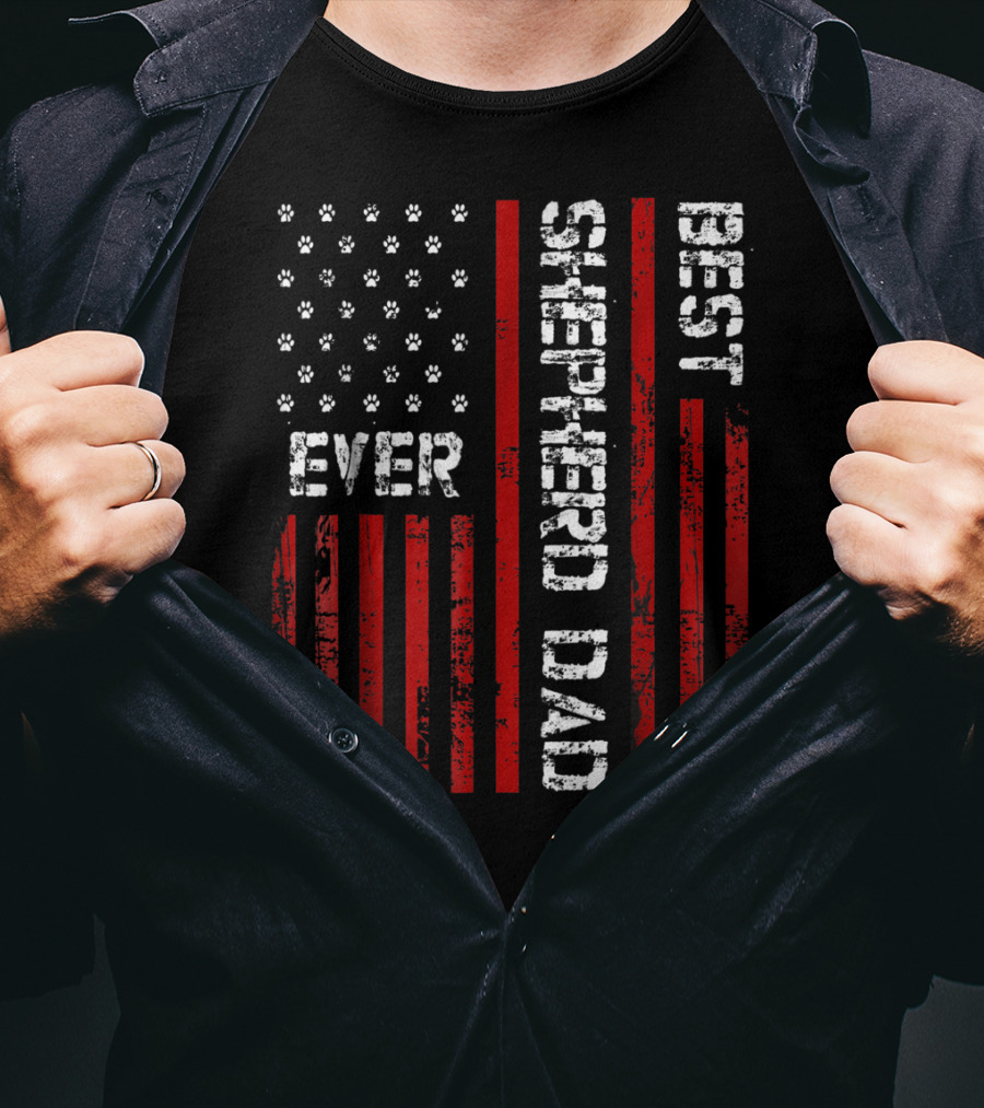 BEST SHEPHERD DAD EVER American Flag Paw Prints T-Shirt