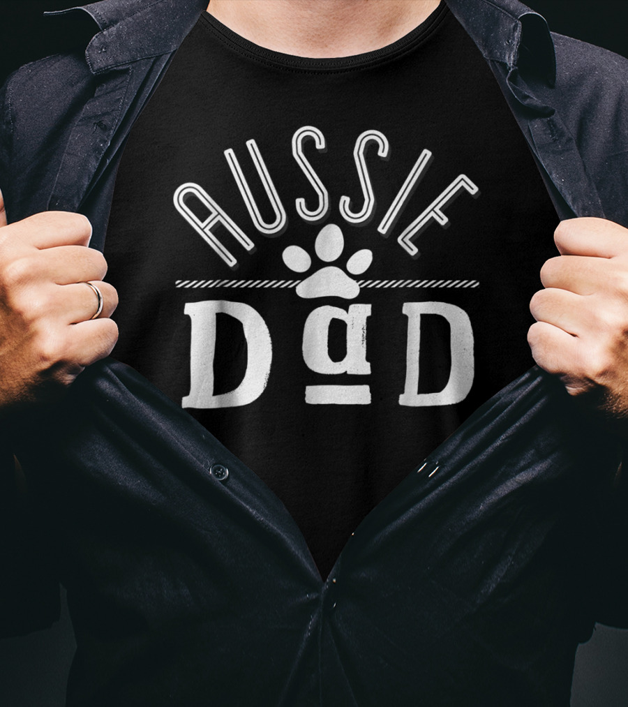 Aussie Dad With Paw Print Design For Australian Shepherd Enthusiasts T-Shirt