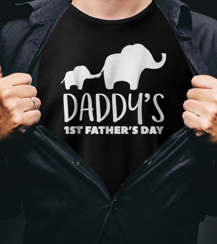 Daddy's 1st Father's Day Elephant87 T-Shirt