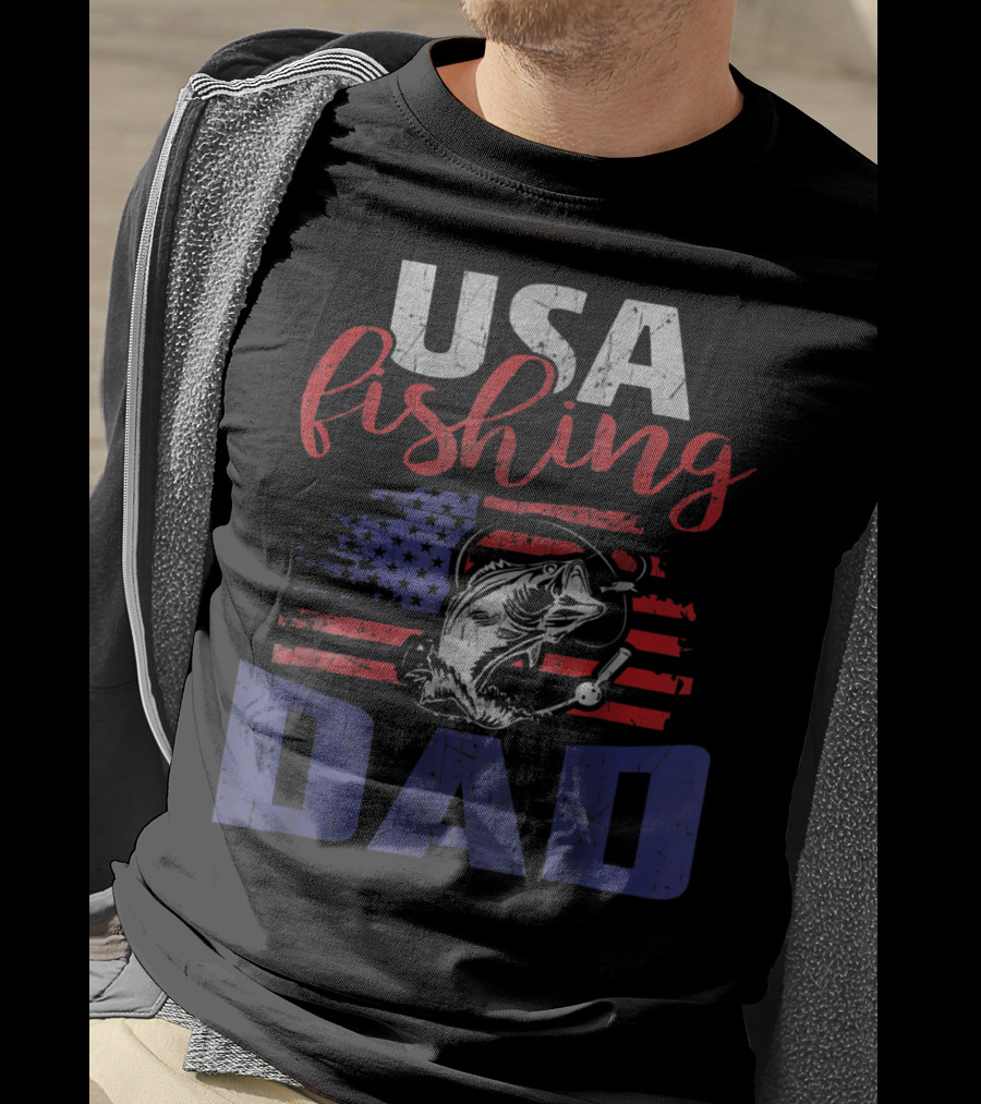 USA Fishing Dad American Flag Bass Fish T-Shirt