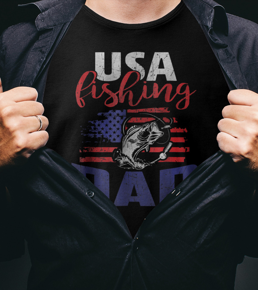 USA Fishing Dad American Flag Bass Fish T-Shirt