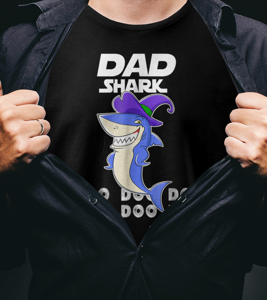 Dad Shark Doo Doo Doo Funny Shark With Witch Hat T-Shirt