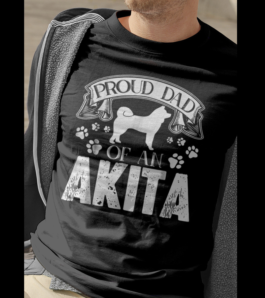 Proud Dad Of An Akita Dog Lover Paw Prints T-Shirt