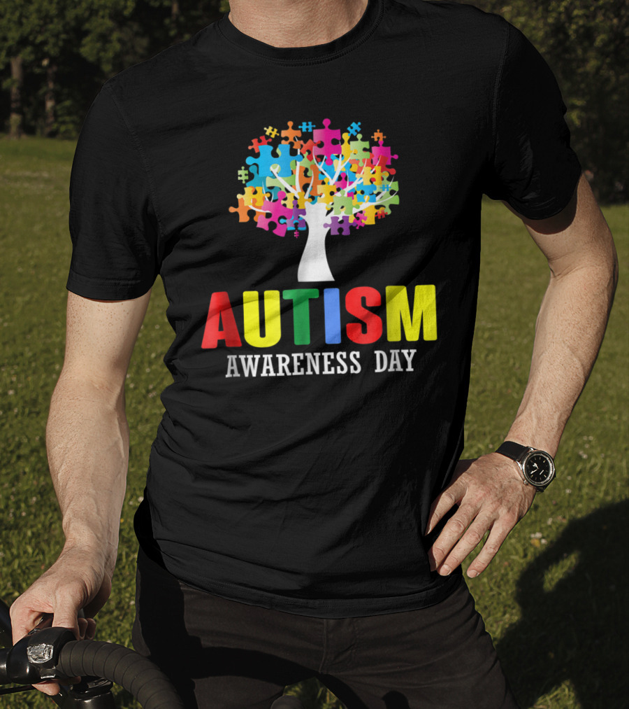 Autism Awareness Day Colorful Puzzle Tree T-Shirt