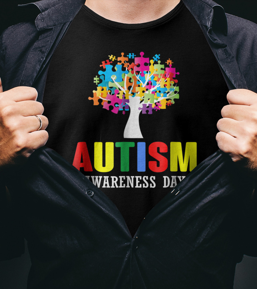 Autism Awareness Day Colorful Puzzle Tree T-Shirt