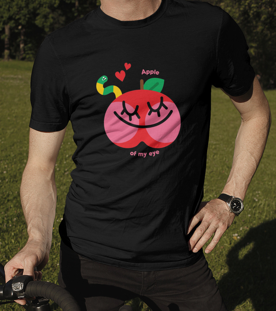 Apple Of My Eye Cute Smiling Apple With Colorful Snake And Hearts T-Shirt