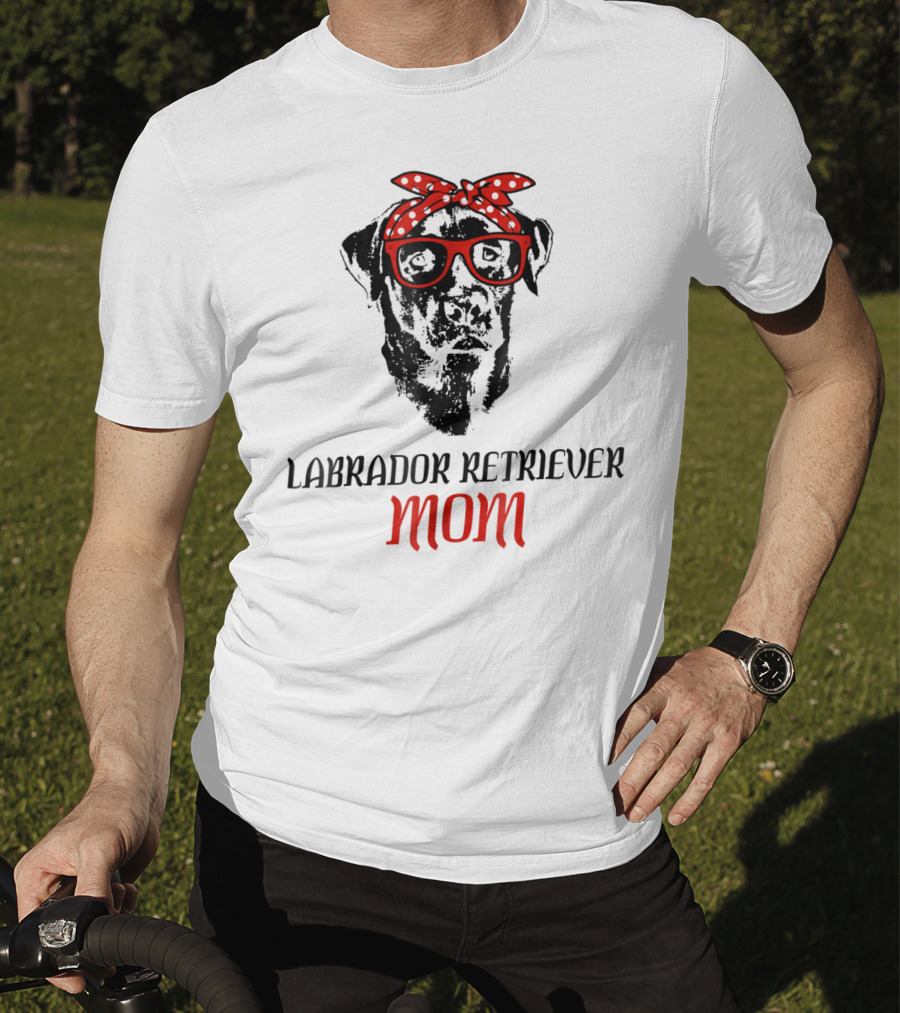 LABRADOR RETRIEVER MOM Dog Lover Retro Glasses Bandana T-Shirt