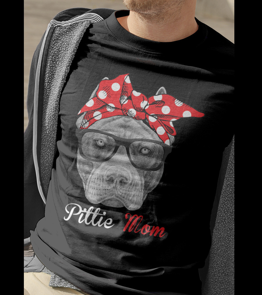 Pittie Mom Pitbull Dog Lovers Mothers Day T-Shirt