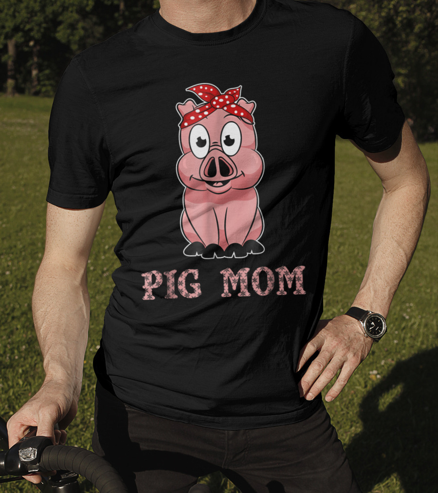 Pig Mom Bandana Cute For Girl And Women79 Whimsical Pig With Red Polka Dot Headband T-Shirt