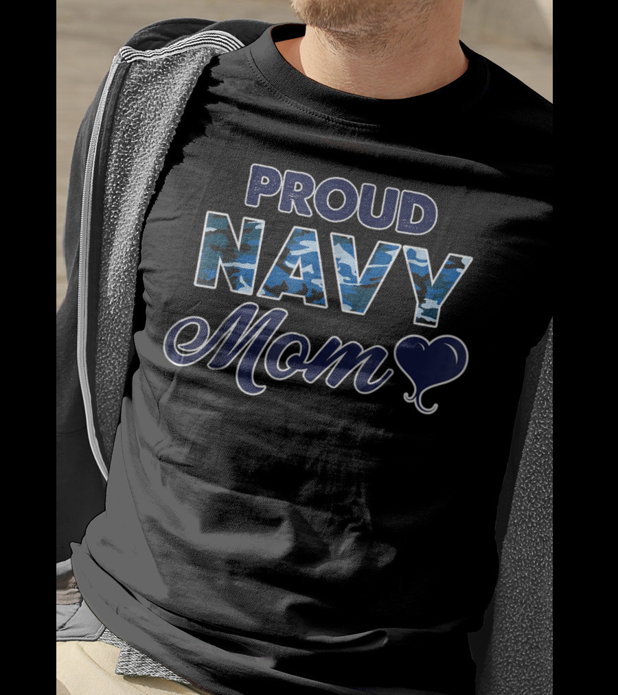 Proud Navy Mom Camo Heart 23 Bragging Rights T-Shirt
