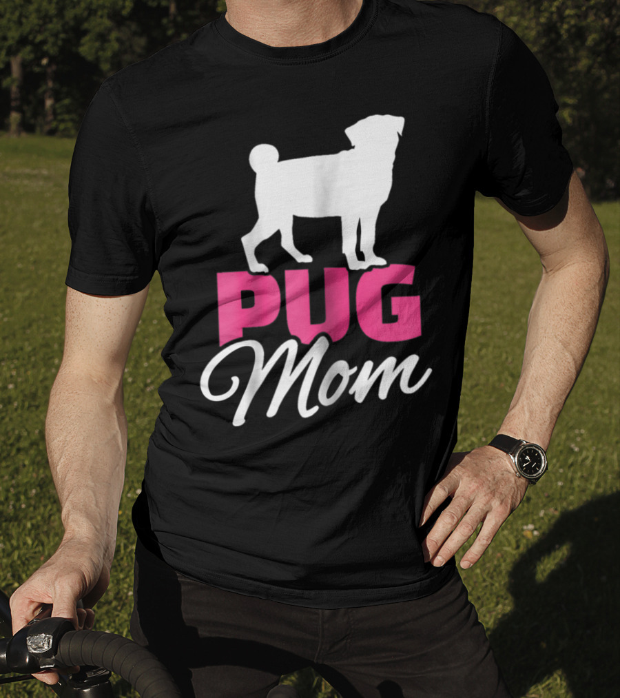 Pug Mom T-Shirt