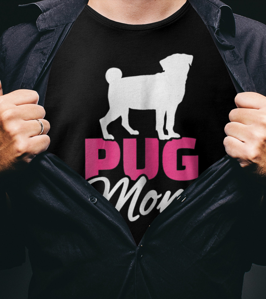 Pug Mom T-Shirt