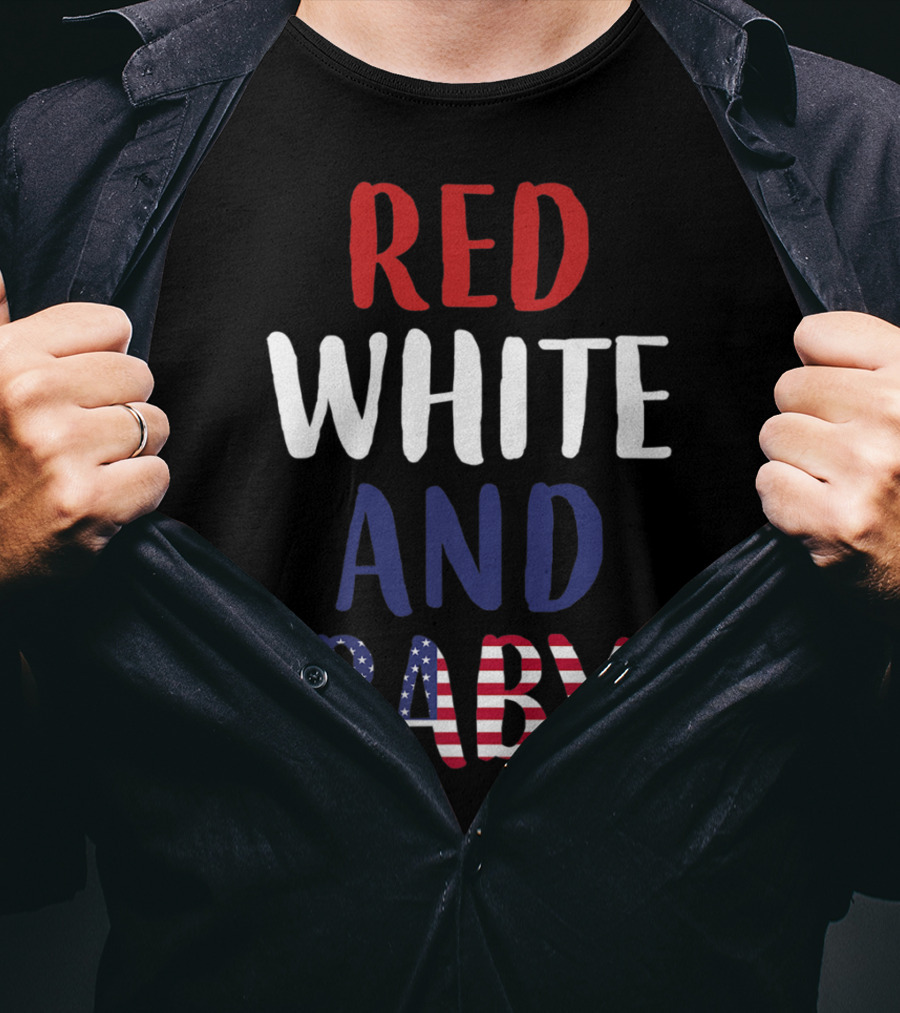 Red White And Baby American Flag Pregnancy Announcement T-Shirt