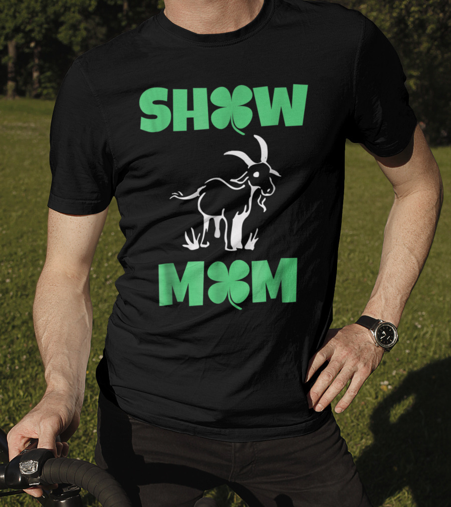 Show Mom Clover Goat T-Shirt