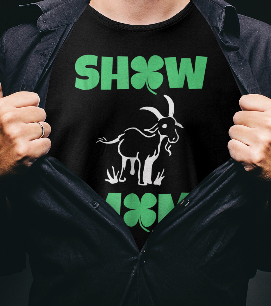 Show Mom Clover Goat T-Shirt