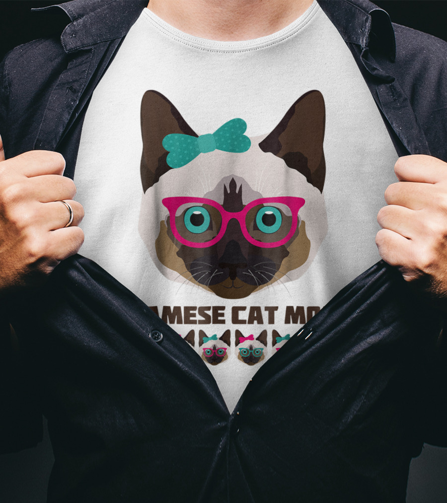 Siamese Cat Mom Cute Funny Cat Lover With Glasses And Bow T-Shirt