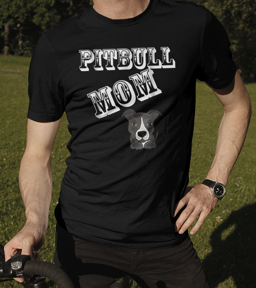 Pitbull Mom SmileteesPets Cute Pitbull T-Shirt