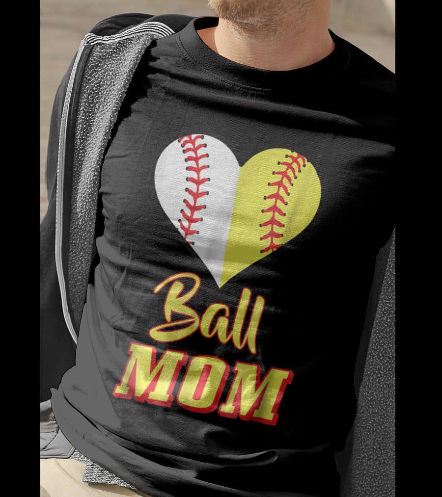 Ball Mom Softball Baseball Heart T-Shirt