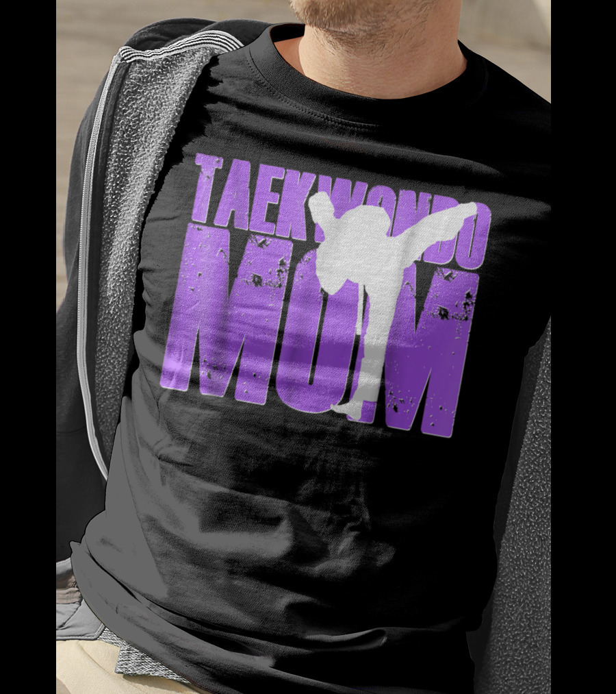 Taekwondo Mom Martial Arts Kick T-Shirt