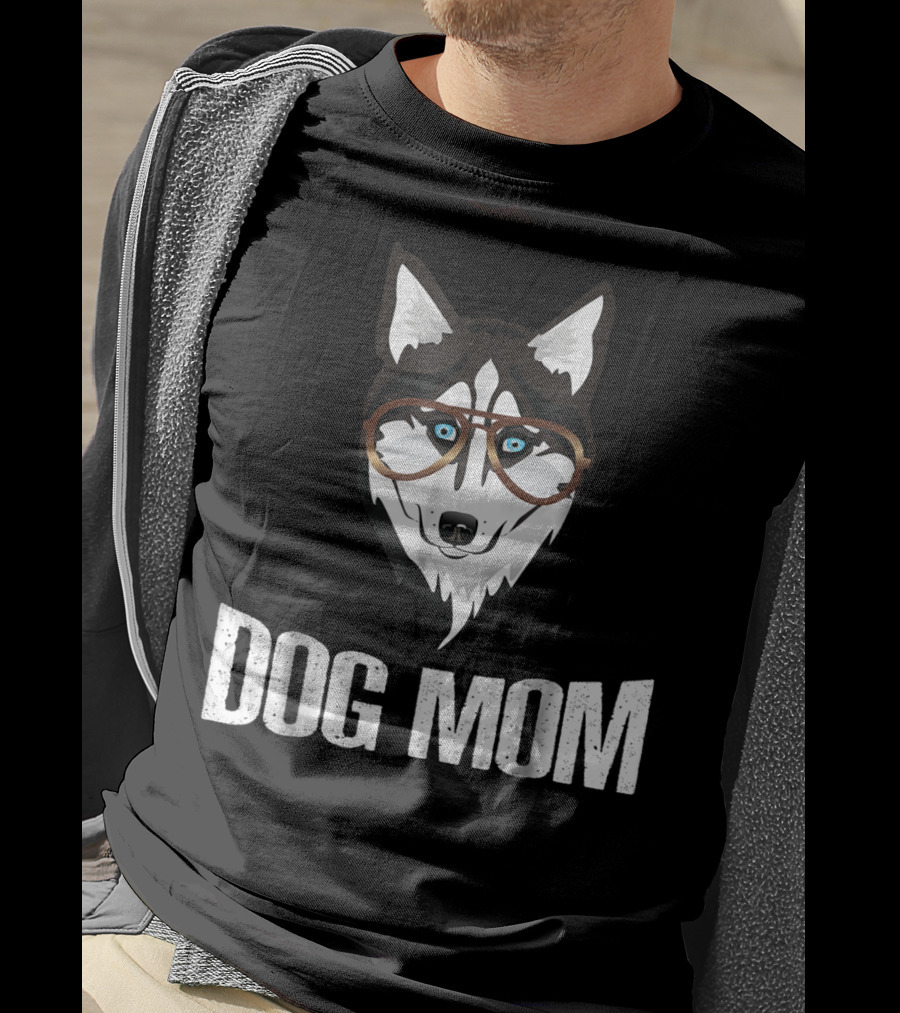Dog Mom Funny Husky With Glasses T-Shirt