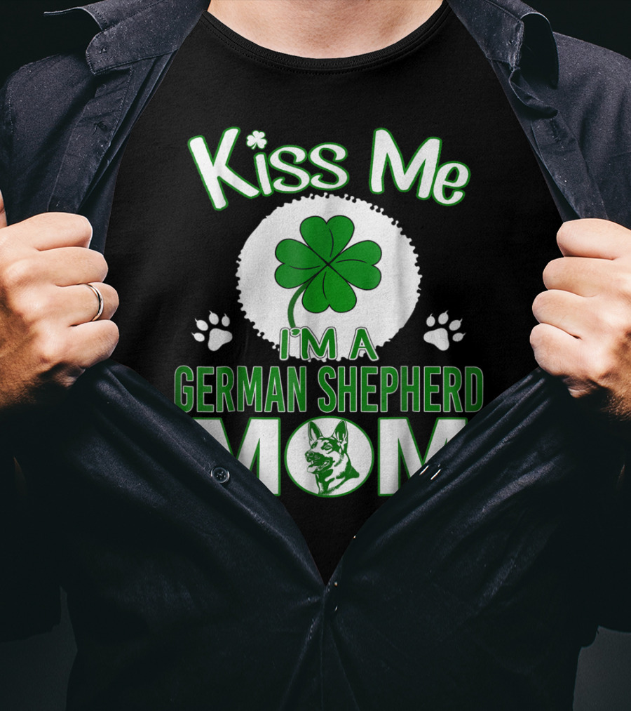 Kiss Me I'm A German Shepherd Mom Shamrock Paw Prints T-Shirt