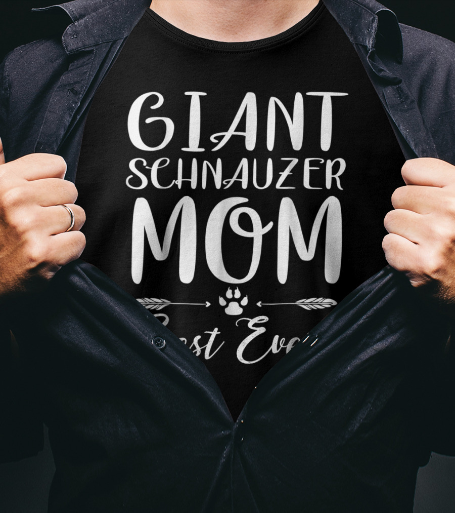 Giant Schnauzer Mom Best Ever Paw Print Dog Lovers T-Shirt