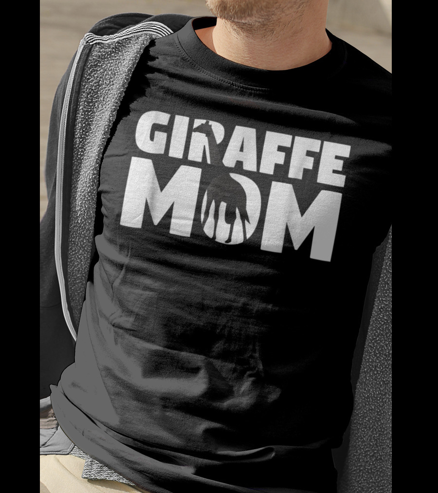 Giraffe Mom Animal Lover Zoo Giraffe Mother72 T-Shirt