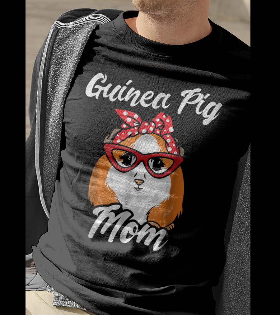 Guinea Pig Mom Mother Present Peruvian Pet Lover Gift T-Shirt