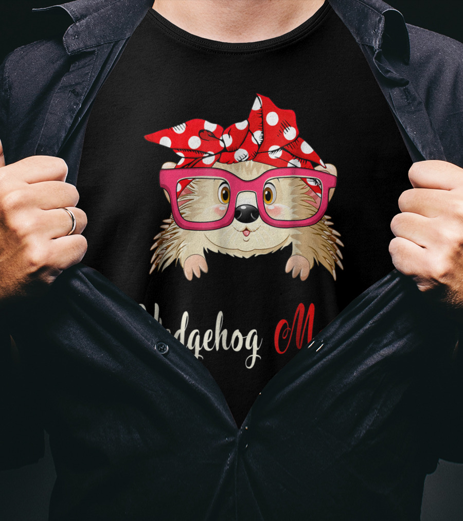 Hedgehog Mom Awesome Present54 Cute Glasses Polka Dot Bow T-Shirt