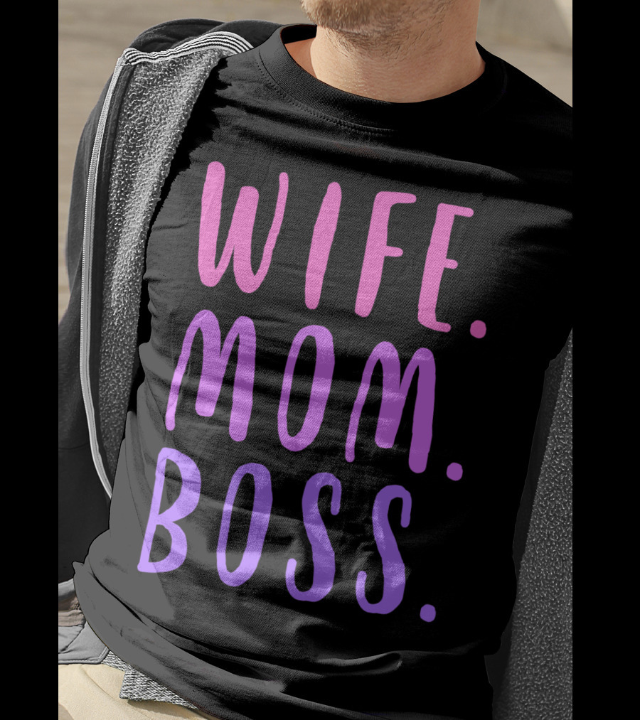 WIFE MOM BOSS Fashion Foe 95 T-Shirt
