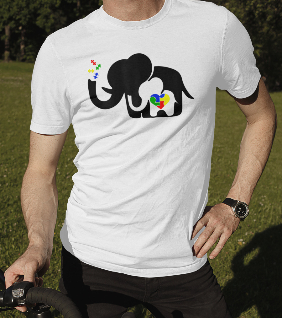 Autism Awareness Elephant With Puzzle Heart And Baby Elephant For Autism Mom T-Shirt