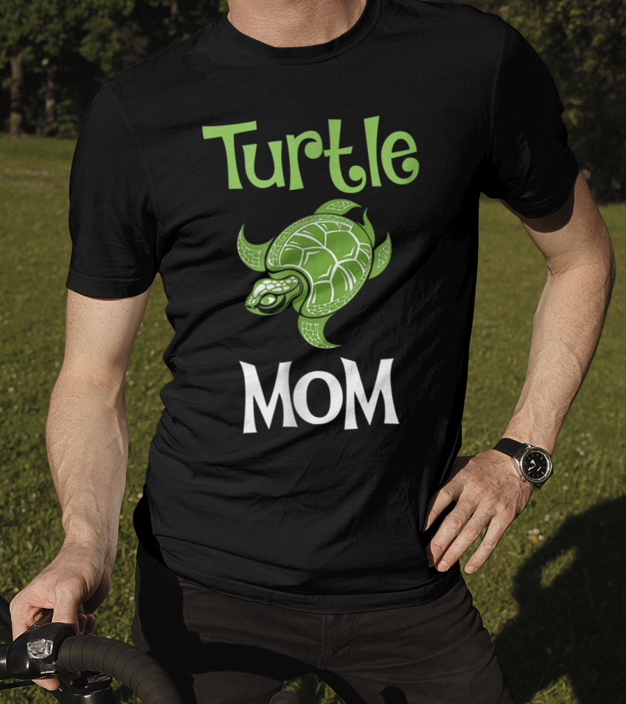 Turtle Mom Green Tortoise T-Shirt