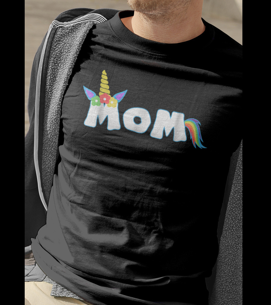 Unicorn Mom Colorful Birthday T-Shirt