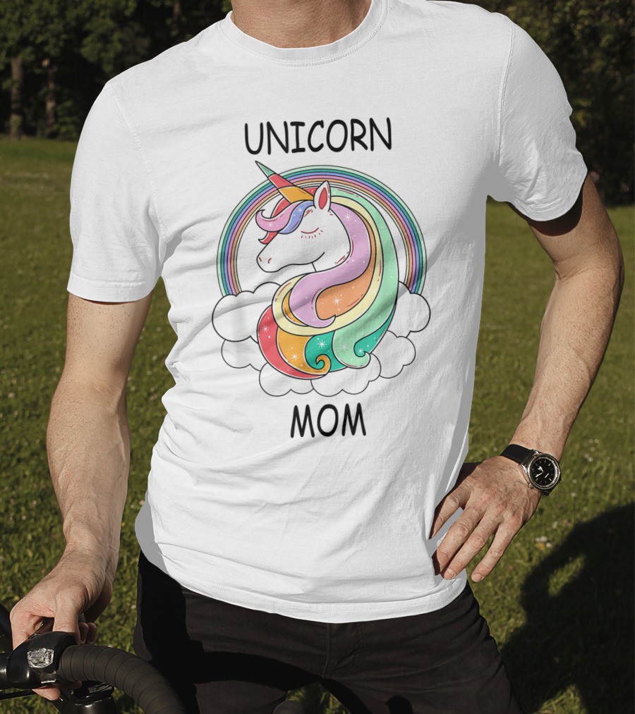 Unicorn Mom Cute Funny Rainbow Unicorn T-Shirt