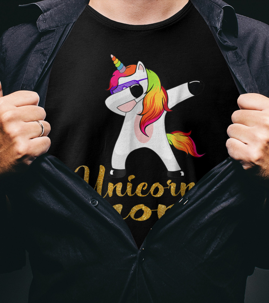 Unicorn Mom Glitter Text Rainbow Hair Dabbing Unicorn T-Shirt