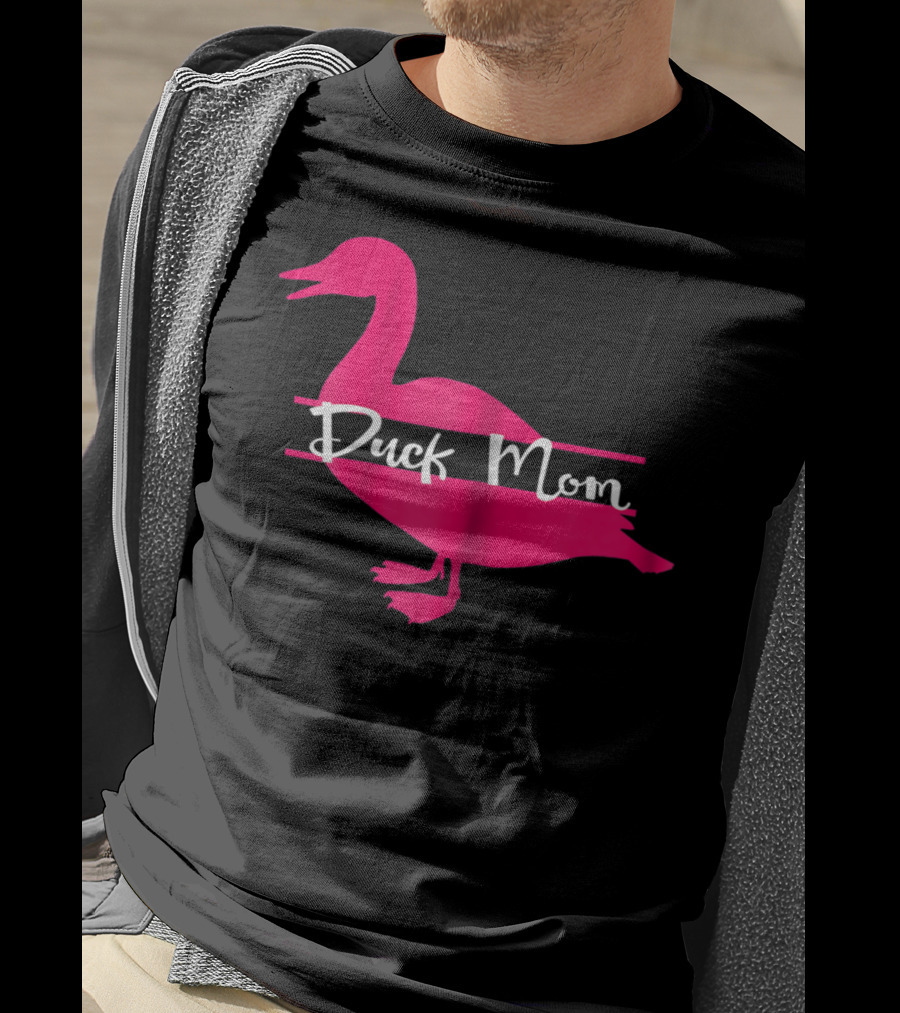 Duck Mom Rouen Pekin Duck Pink T-Shirt