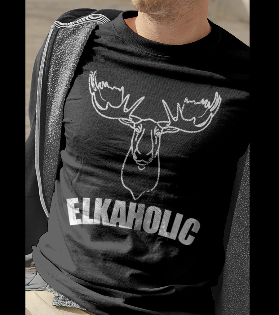Elkaholic Funny Elk Hunting Mom Hunter46 T-Shirt