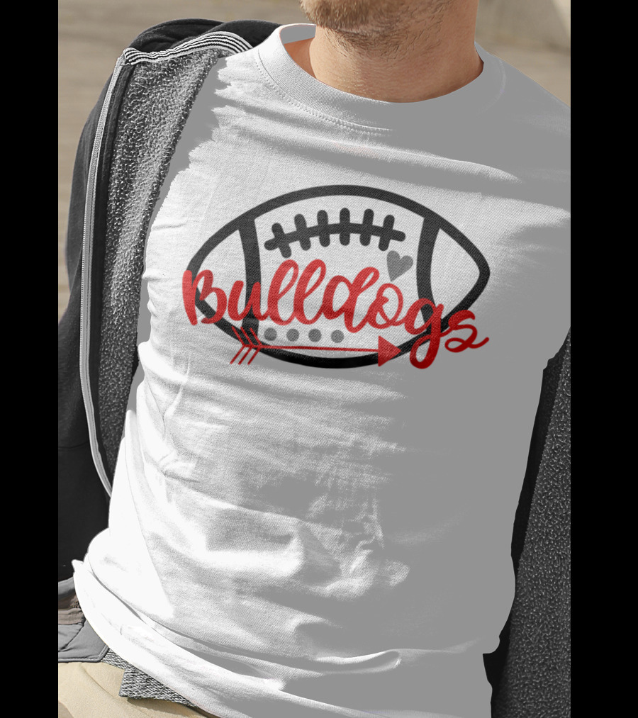 Bulldogs Football Mom Bulldog Mascot With Heart And Arrow T-Shirt