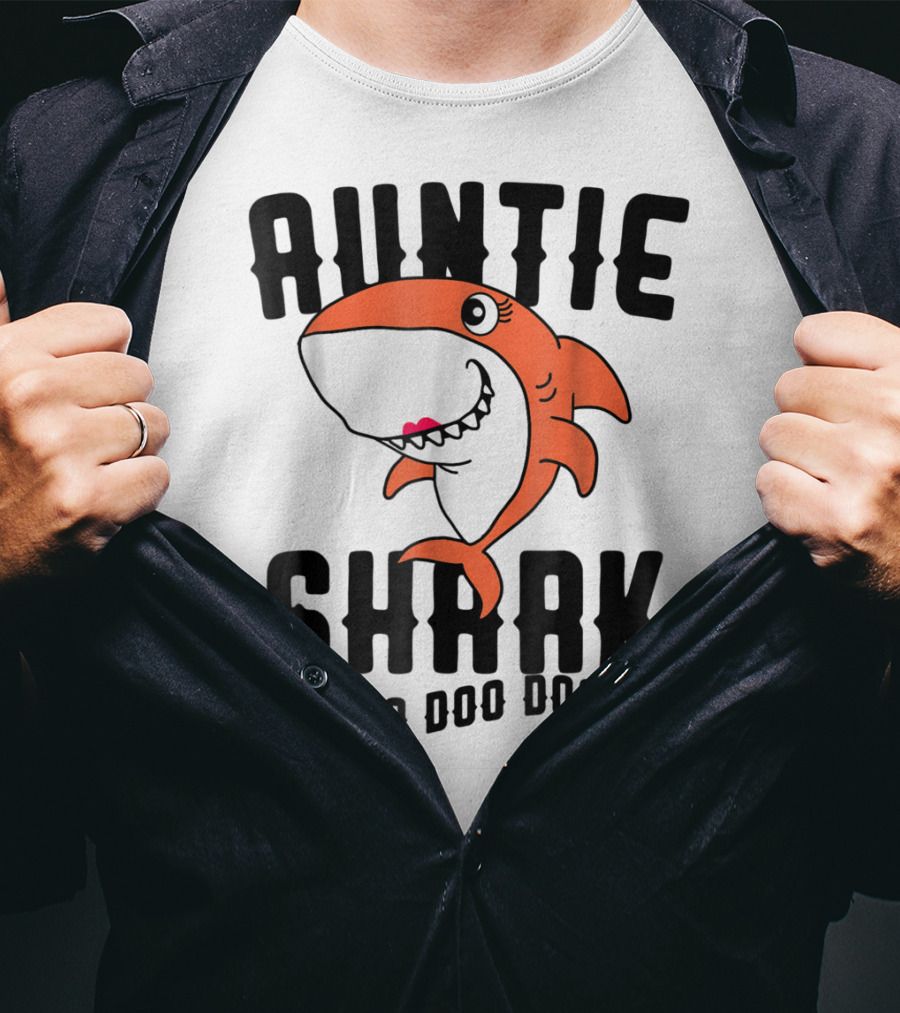 Auntie Shark Doo Doo Doo Mom Grandma Halloween Christmas T-Shirt