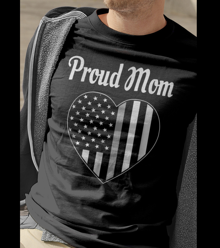 Proud Corrections Officer Mom Thin Gray Line Heart Flag T-Shirt