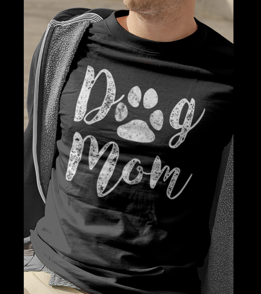 Dog Mom Paw Print For Dog Lovers Cute Mom T-Shirt