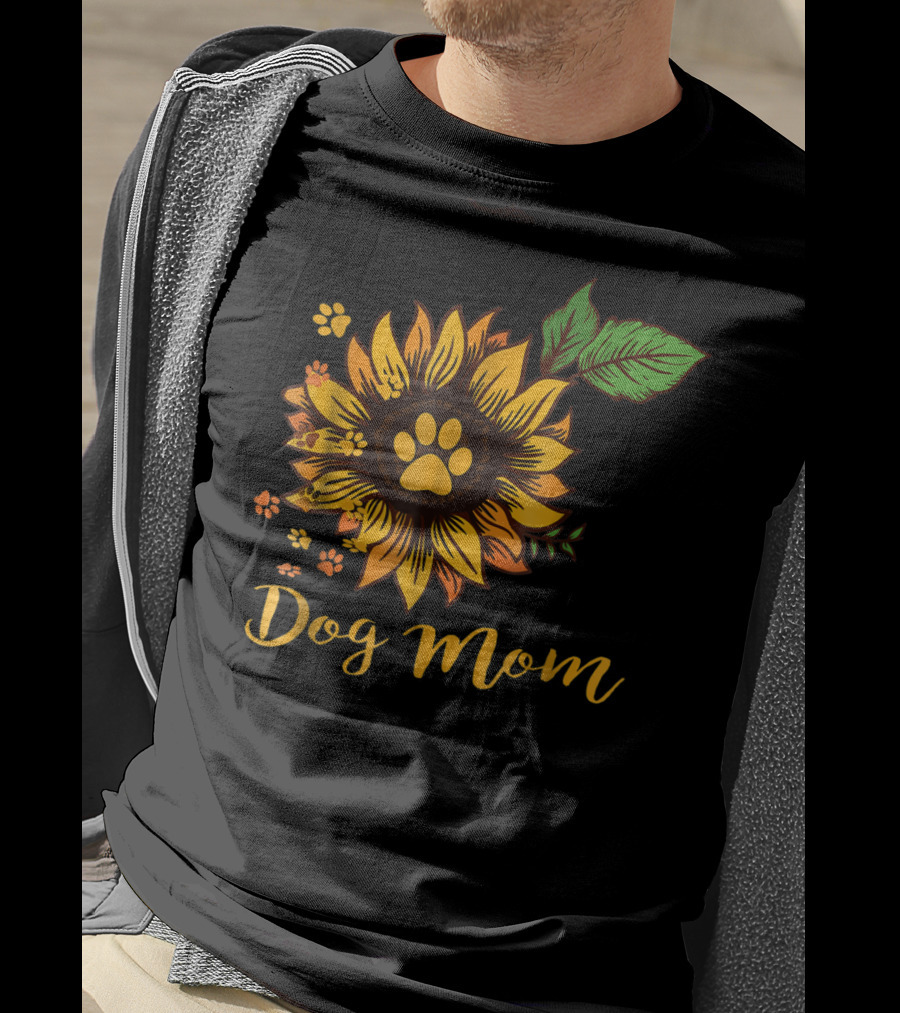 Dog Mom Sunflower Paw Print Cute Dog Mom T-Shirt