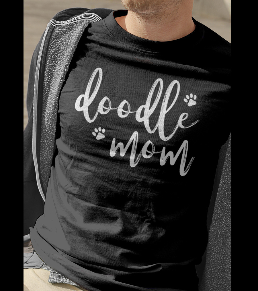 Doodle Mom For Dog Golden Doodle Lovers Paw Print Pullover T-Shirt