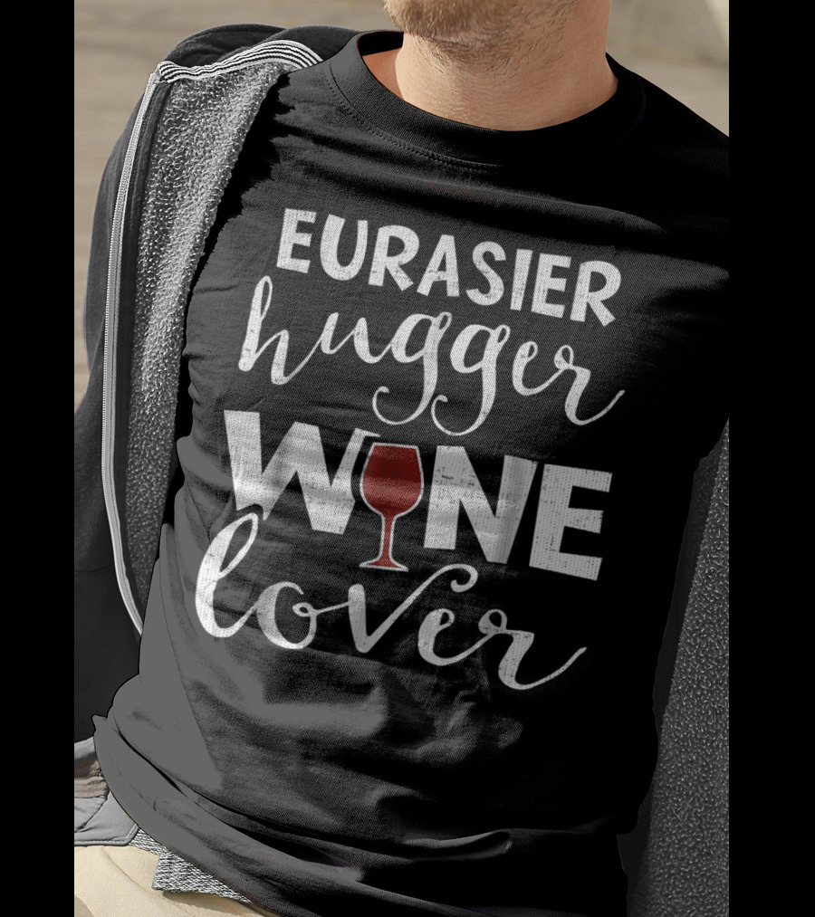 Eurasier Hugger Wine Lover Funny Men Dog4 T-Shirt